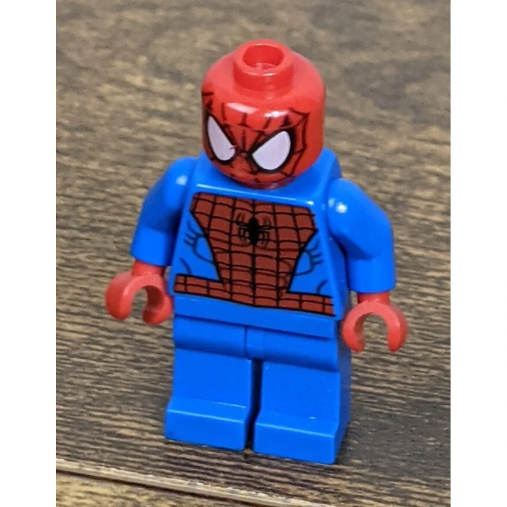 LEGO Marvel Avengers Minifigures Bundle Captain America Iron Man Blue Spider-Man